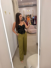 Corse detalle terciopelo negro