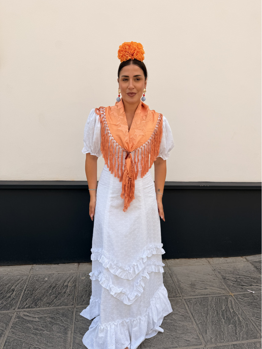 Bata marisma perforada blanca