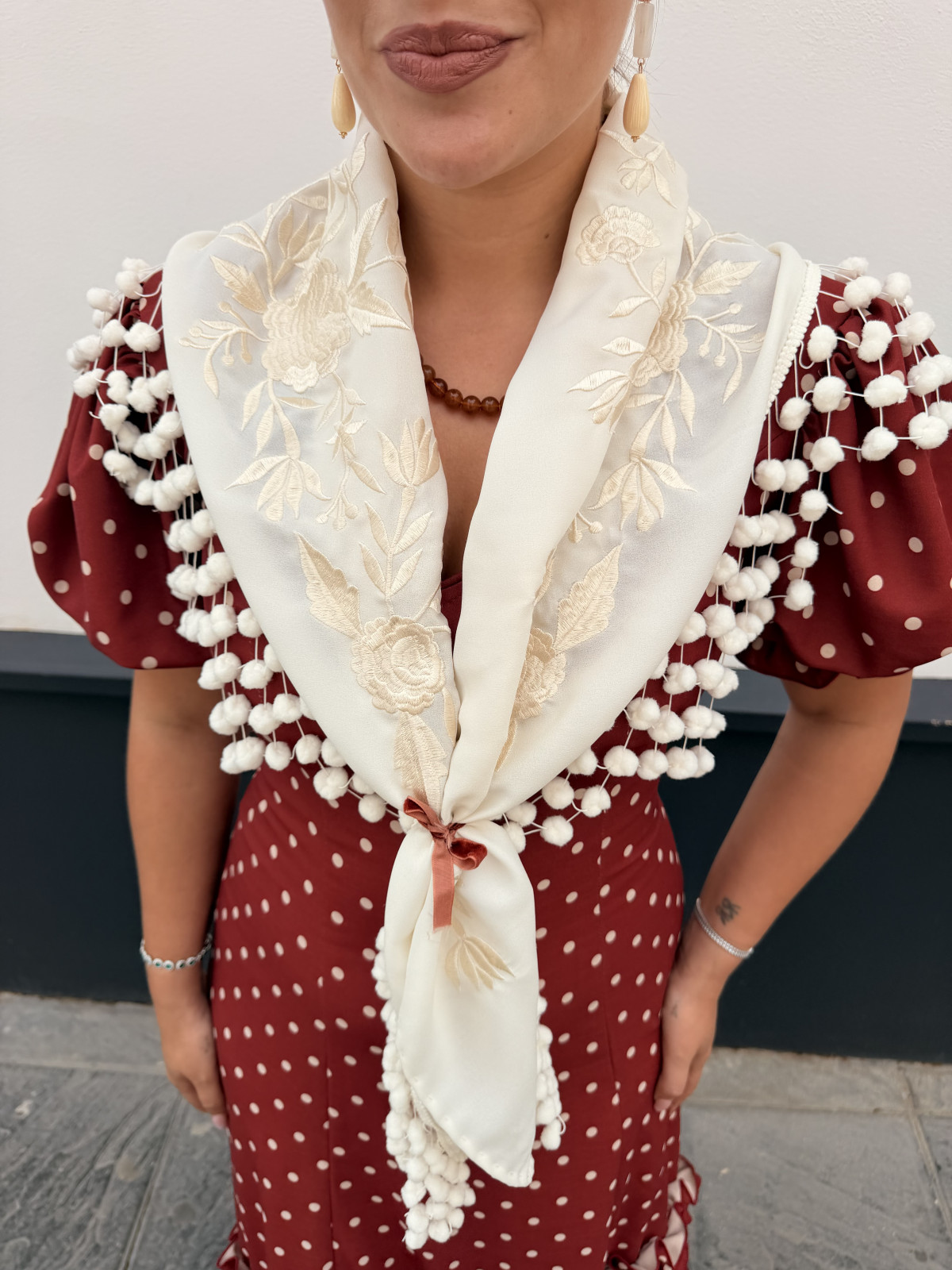 Manton beige madroño