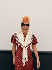 Manton beige madroño