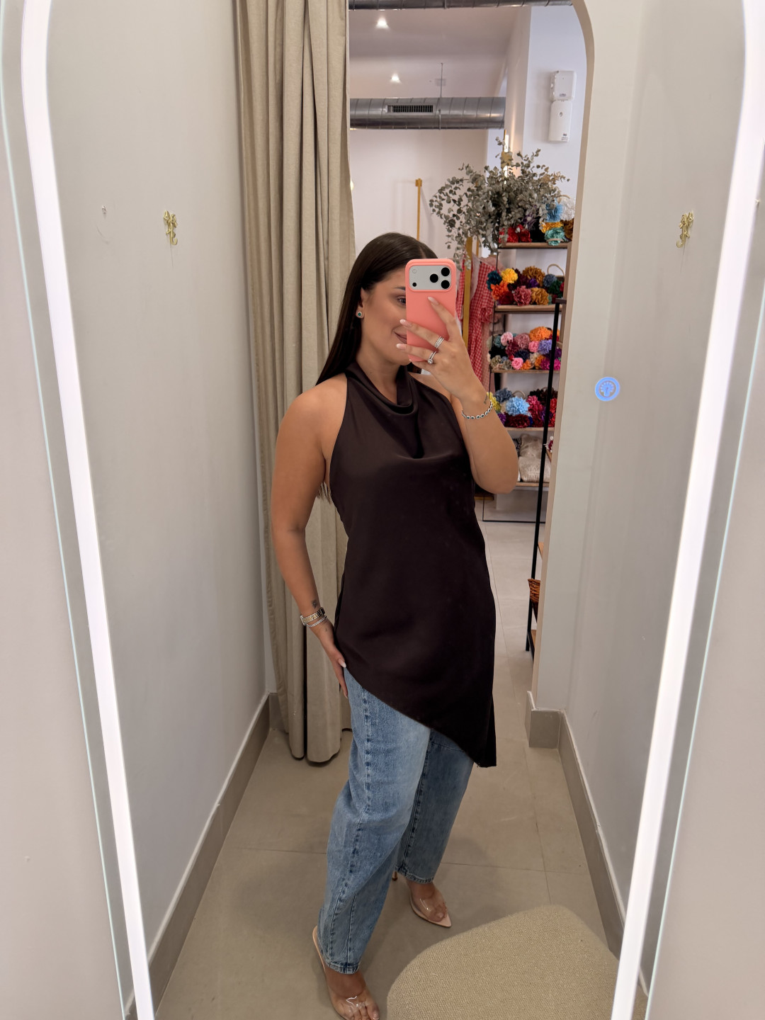 Top lencero cuello halter asimetrico