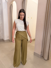 Pantalon detalle pañuelo