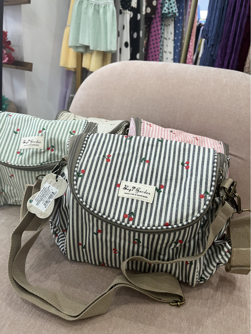 Bolso rayas cereza ( tela impermeable)