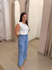 Pantalon fluido cargo