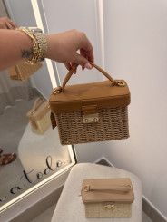 Bolso cuadrado rafia mediano