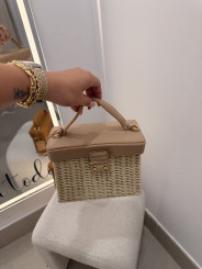 Bolso cuadrado rafia mediano