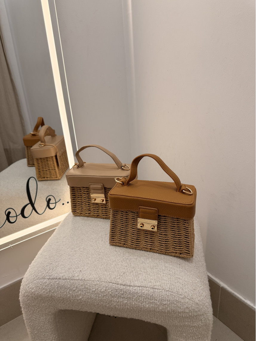 bolso cuadrado rafia mini