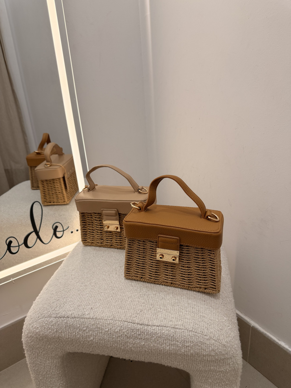 bolso cuadrado rafia mini