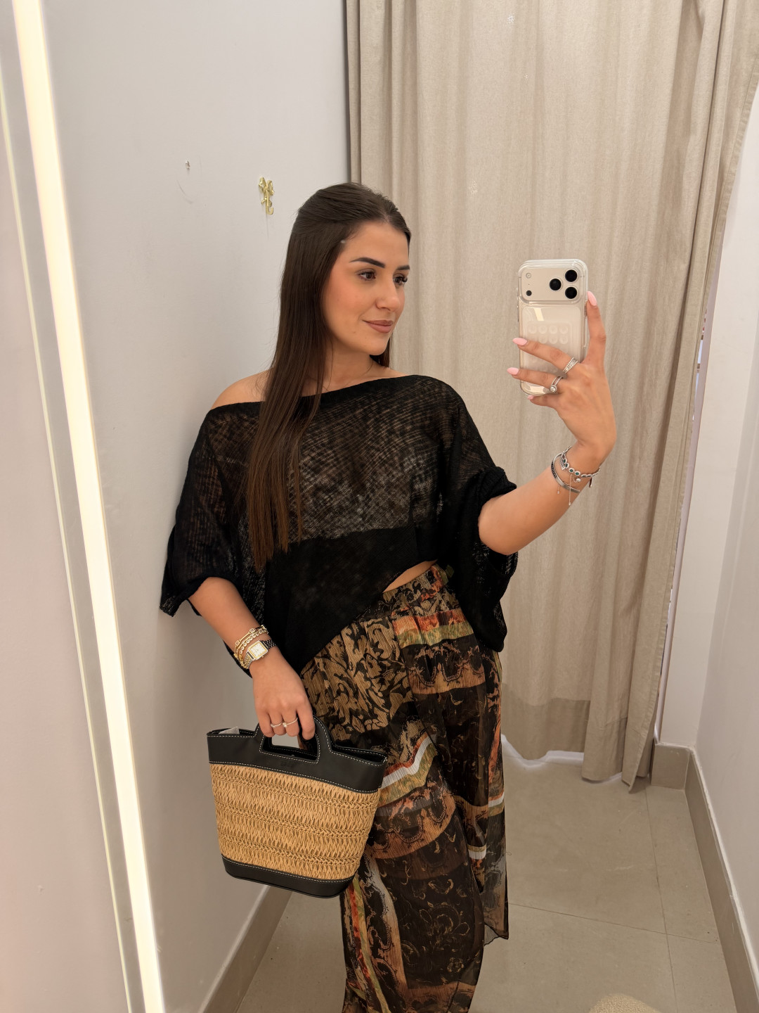 Top hilo negro