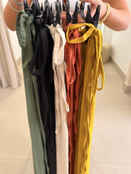 Pantalon detalle lazos