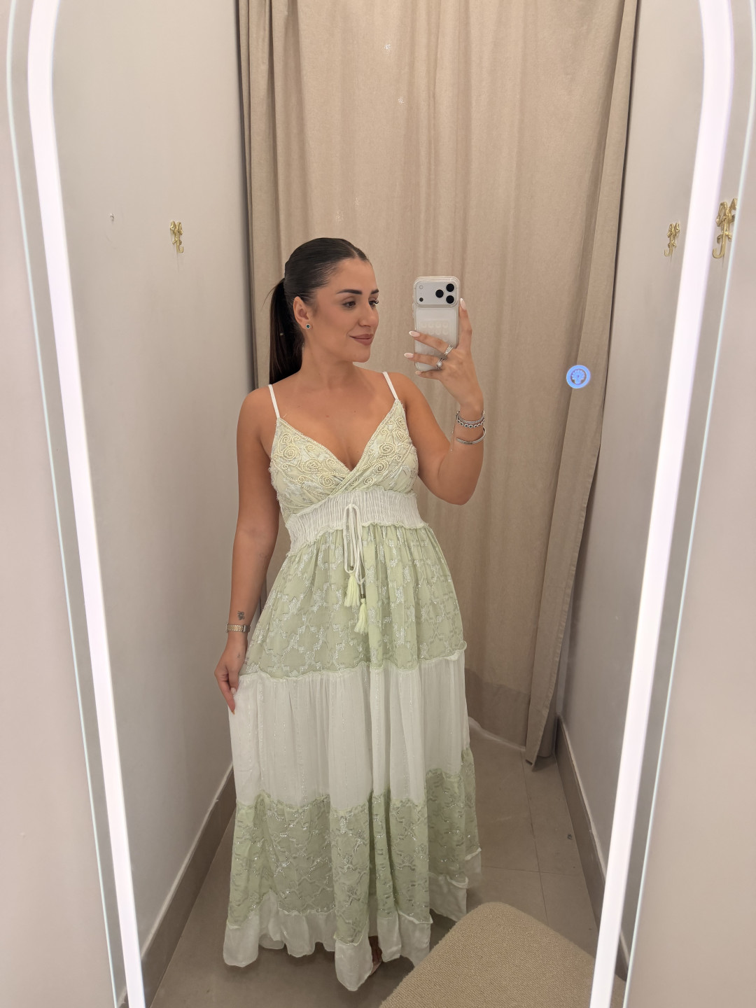 Vestido indio detalle brillos verde agua
