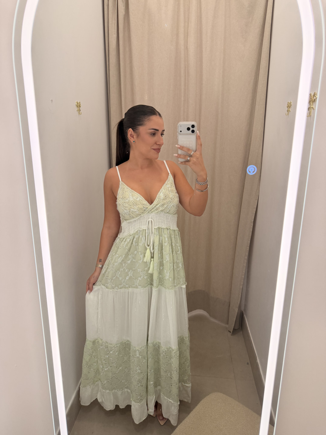 Vestido indio detalle brillos verde agua