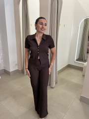 Conjunto arrugado marron oscuro