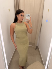 Vestido cuello halter espalda detalle drapeado