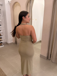 Vestido cuello halter espalda detalle drapeado