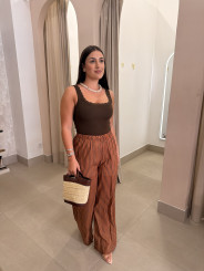 Pantalon rayas corte recto